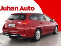 Käytetty Toyota Auris Touring Sports Multidrive S 132 HP (97 kW) 2014 Punainen Farmari