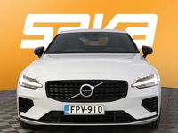 Käytetty Volvo S60 Business Edition 392 HP (288 kW) 2021 Sedan