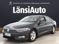 Käytetty VW Passat Comfortline 120 HP (88 kW) 2018 Harmaa Sedan