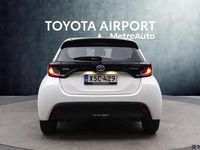 Käytetty Toyota Yaris Hybrid Active 116 HP (85 kW) 2023 Valkoinen Viistoperä