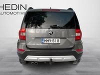 Käytetty Skoda Yeti Outdoor Style 150 HP (110 kW) 2017 Vihreä Katumaasturi