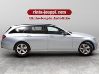 käytetty Mercedes E220 d T A Premium Business - Pysäköintipaketti (peruutuskameran 360, pysäköintitutkat edessä ja takana), Active Distance Assist DISTRONIC, Widescreen