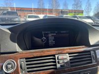 käytetty BMW 335 E90 A LCI / Kattoluukku / Prof. Navi / Nahkasisusta / Vakkari / Juuri huollettu!