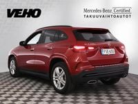 Käytetty Mercedes GLA250 Advanced Plus 163 HP (119 kW) 2024 Punainen Katumaasturi