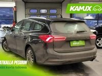 Käytetty Ford Focus Titanium 150 HP (110 kW) 2019 Musta Farmari