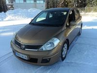 Käytetty Nissan Tiida Tekna 2009