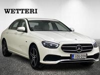 Käytetty Mercedes E300 Avantgarde 211 HP (155 kW) 2021 Valkoinen Sedan