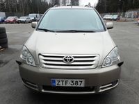 käytetty Toyota Avensis Verso 2,0 VVT-i !! KATS. 3/2024 - 7 HENKILÖLLE TILAVA JA TALOUDELLINEN AUTO EDULLISEEN HINTAAN !!