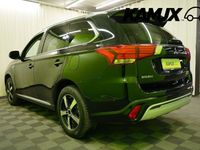 käytetty Mitsubishi Outlander P-HEV Intense Business 4WD 5P // Keyless /