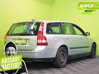 Käytetty Volvo V50 Kinetic 125 HP (91 kW) 2004 Hopea / harmaa Farmari
