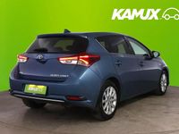 Käytetty Toyota Auris Hybrid Premium 99 HP (72 kW) 2016 Sininen Sedan