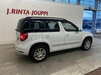 Käytetty Skoda Yeti Elegance 122 HP (89 kW) 2014 Katumaasturi
