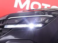 Käytetty VW Touareg R 462 HP (339 kW) 2021 Katumaasturi