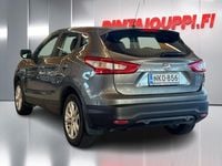 Käytetty Nissan Qashqai Acenta 116 HP (85 kW) 2017 Harmaa Katumaasturi