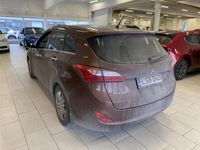 käytetty Hyundai i30 Wagon 1,6 GDI 6MT ISG Style //1 om / Moottoriläm. + sis haara / Kessy / Vakkari / Takatutkat / Ilmastointi