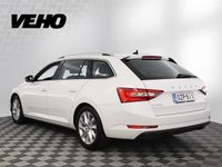 Käytetty Skoda Superb Ambition 156 HP (114 kW) 2020 Valkoinen Farmari