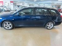 Käytetty Toyota Avensis Sol 116 HP (85 kW) 2005 Sininen Farmari