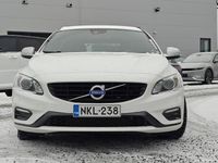 Käytetty Volvo V60 Business Edition 190 HP (139 kW) 2017 Valkoinen Farmari