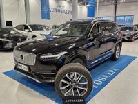 Käytetty Volvo XC90 Inscription 224 HP (164 kW) 2016 Musta Katumaasturi
