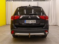 Käytetty Mitsubishi Outlander 150 HP (110 kW) 2017 Katumaasturi