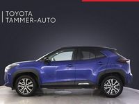 Käytetty Toyota Yaris Cross Plus 131 HP (96 kW) 2024 M20 juniper blue/bla Katumaasturi