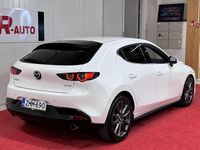 Käytetty Mazda 3 Luxury 122 HP (89 kW) 2019 Viistoperä