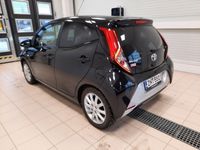 käytetty Toyota Aygo 1.0 VVT-i x-play Online Edition 5ov