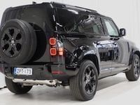 Käytetty Land Rover Defender SE Dynamic 301 HP (221 kW) 2025 Katumaasturi