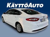 Käytetty Ford Mondeo Titanium 188 HP (138 kW) 2018 Valkoinen Sedan