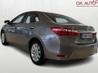 Käytetty Toyota Corolla Multidrive S 132 HP (97 kW) 2015 Ruskea Sedan