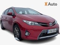 Käytetty Toyota Auris Touring Sports Active 99 HP (72 kW) 2014 Punainen Farmari
