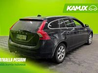Käytetty Volvo V60 Business Edition 120 HP (88 kW) 2018 Musta Farmari