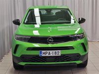 Käytetty Opel Mokka-e Comfort 100 kW (136 HP) 2023 Vihreä Katumaasturi