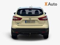 Käytetty Nissan Qashqai Visia 110 HP (80 kW) 2016 Valkoinen Katumaasturi