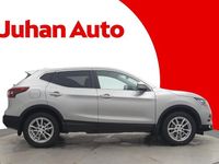 Käytetty Nissan Qashqai N-Connecta 116 HP (85 kW) 2018 Hopea Katumaasturi