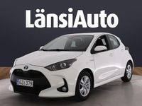 Käytetty Toyota Yaris Hybrid Active 116 HP (85 kW) 2021 Valkoinen Viistoperä