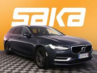 Käytetty Volvo V90 Momentum 392 HP (288 kW) 2020 Farmari