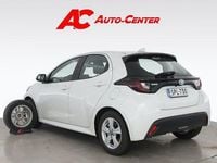 Käytetty Toyota Yaris Active 114 HP (83 kW) 2023 Platinum pearl white Viistoperä