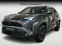 Käytetty Toyota Yaris Cross Plus 114 HP (83 kW) 2025 Harmaa Katumaasturi