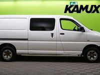 käytetty Toyota HiAce 2,5 D-4D 4WD 117 Pitkä / Suomi-Auto! / Ilmastointi / Koukku / Läpijuostava / Huoltokirja / 2x Renkaa