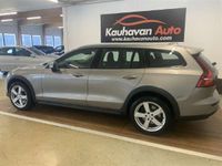 käytetty Volvo V60 CC D4 AWD Business aut