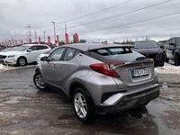 Käytetty Toyota C-HR Active 122 HP (89 kW) 2019 Katumaasturi