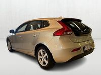 Käytetty Volvo V40 Business Edition 122 HP (89 kW) 2018 Ruskea (beige) Farmari