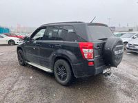 käytetty Suzuki Grand Vitara 3,2 V6 4WD ESP 5D 5AT Business