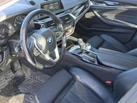Käytetty BMW 520 Sport Line 188 HP (138 kW) 2017 Musta Sedan