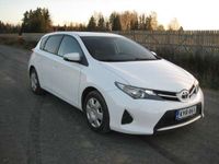 käytetty Toyota Auris 1,33 Dual VVT-i Life 5ov