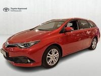 Käytetty Toyota Auris Touring Sports Active 116 HP (85 kW) 2016 Punainen Farmari