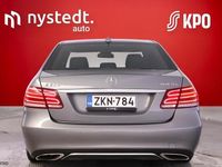 Käytetty Mercedes E200 Business 136 HP (100 kW) 2015 Sedan