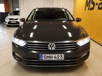 käytetty VW Passat Variant Highline 1,6 TDI 88 W 120 hv DSG - KORKO 3,99% + kulut - #Webasto #Koukku #LED #Adapt.cruise