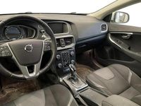 Käytetty Volvo V40 Business Edition 120 HP (88 kW) 2016 Valkoinen Viistoperä